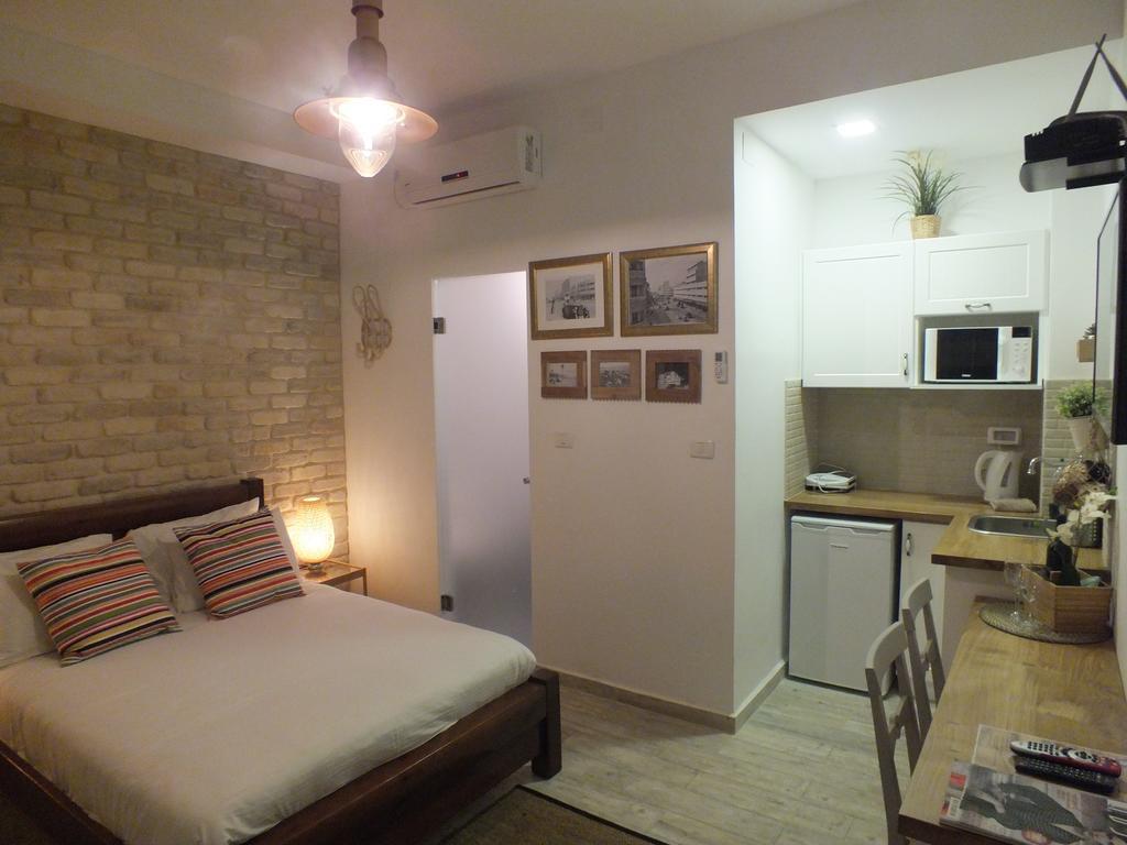 ハイファBanker'S Boutiqueアパートメント 部屋 写真